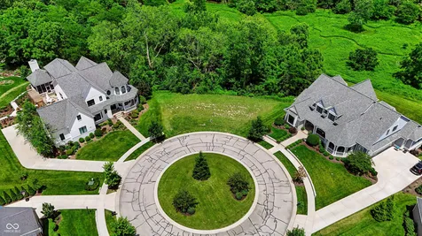 6483 W Deerfield Court Zionsville IN 46077