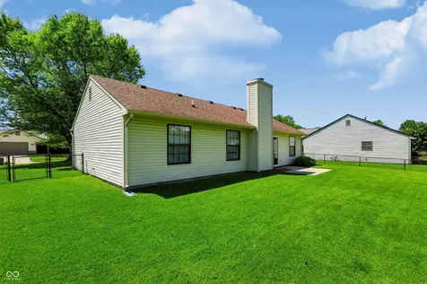7229 Muirfield Place Indianapolis IN 46237