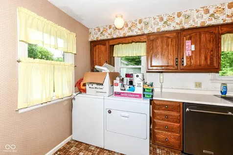 1625 E 110th Street Indianapolis IN 46280