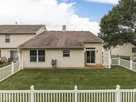 3340 Eaton Mews Court Greenwood IN 46143