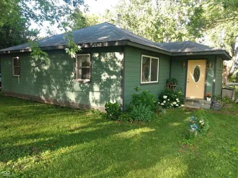 307 N Pike Street Kempton IN 46049