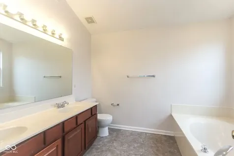 5757 Columbia Circle Greenwood IN 46142