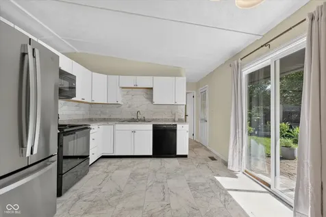 3961 Arquette Drive Indianapolis IN 46235