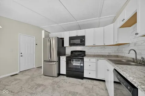 3961 Arquette Drive Indianapolis IN 46235