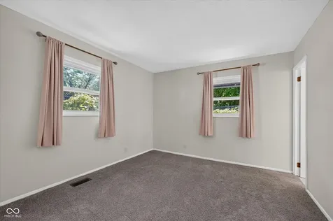 3961 Arquette Drive Indianapolis IN 46235