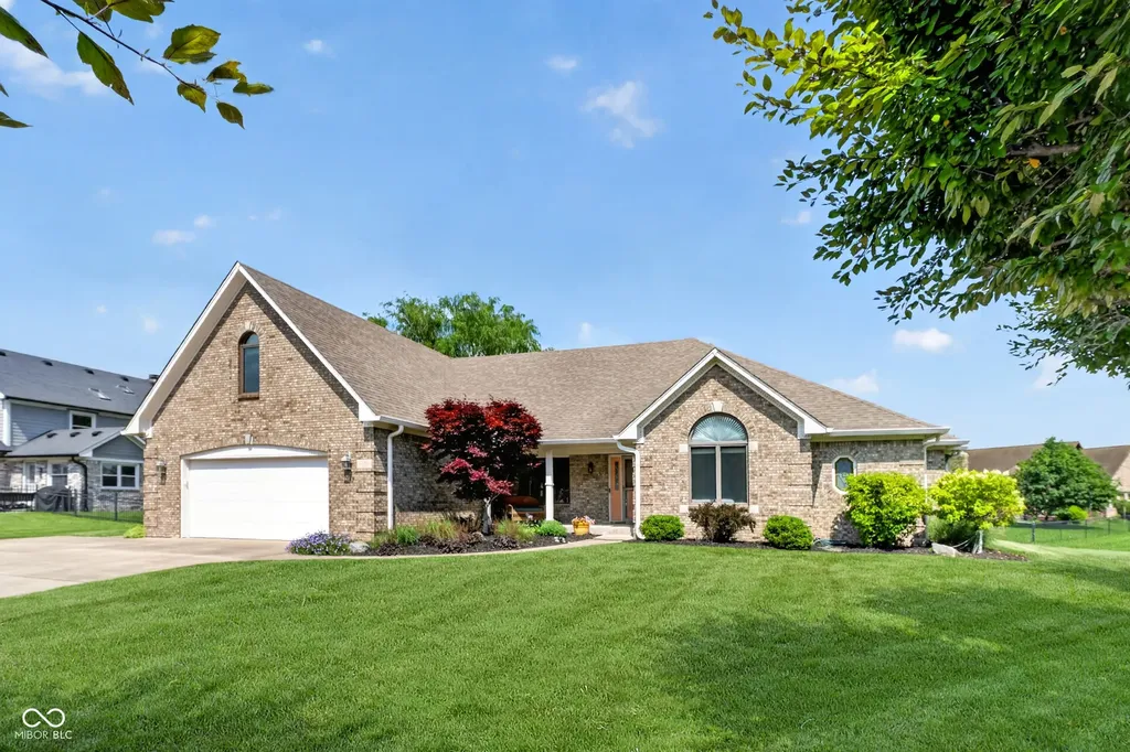 4121 Moss Ridge Lane Indianapolis IN 46237