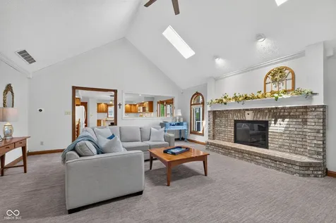 4121 Moss Ridge Lane Indianapolis IN 46237