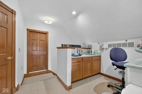 4121 Moss Ridge Lane Indianapolis IN 46237