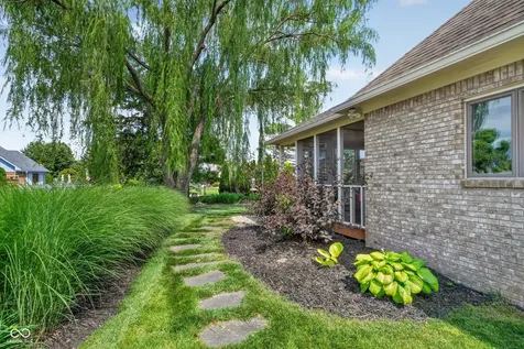 4121 Moss Ridge Lane Indianapolis IN 46237