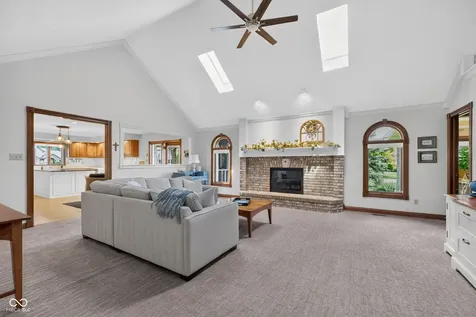 4121 Moss Ridge Lane Indianapolis IN 46237