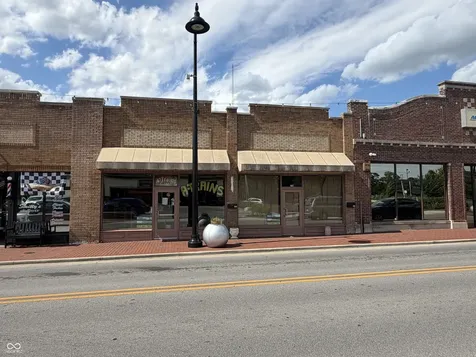 176 W Main Street Greenwood IN 46142
