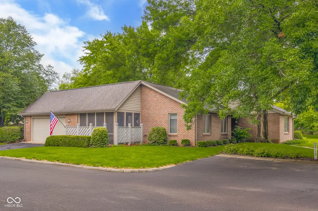 2712 Wildwood Place Columbus IN 47201