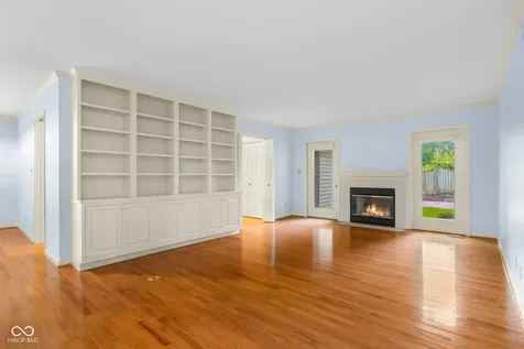 2712 Wildwood Place Columbus IN 47201