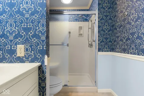2712 Wildwood Place Columbus IN 47201
