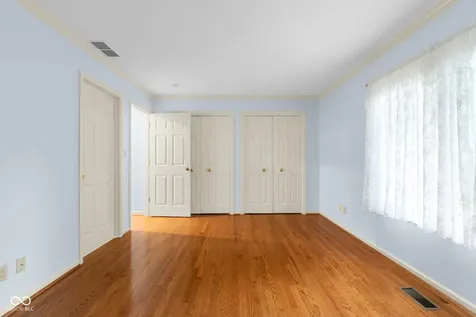 2712 Wildwood Place Columbus IN 47201