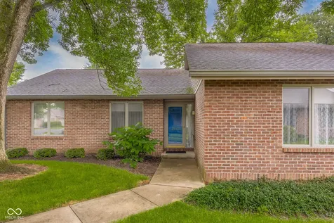2712 Wildwood Place Columbus IN 47201