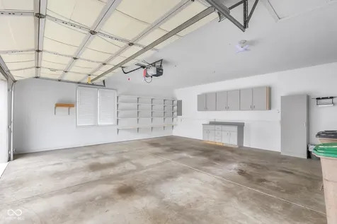 2712 Wildwood Place Columbus IN 47201