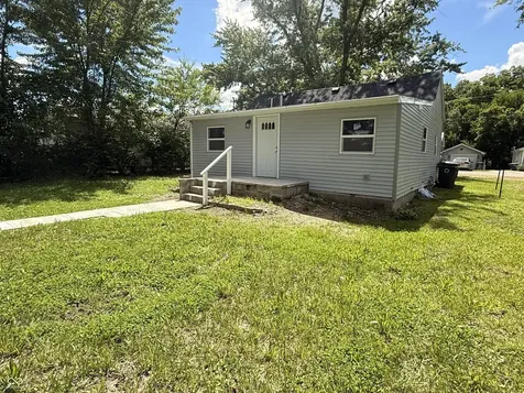2812 S Liberty Street Muncie IN 47302