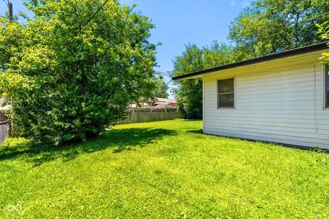 622 Indianapolis Road Mooresville IN 46158