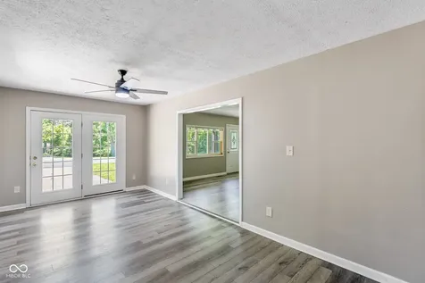 622 Indianapolis Road Mooresville IN 46158