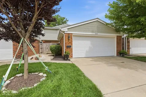 5521 Vin Rose Lane Indianapolis IN 46226