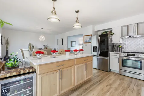 5521 Vin Rose Lane Indianapolis IN 46226