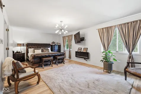 5521 Vin Rose Lane Indianapolis IN 46226