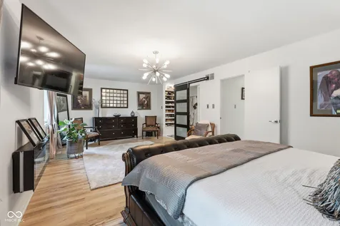 5521 Vin Rose Lane Indianapolis IN 46226
