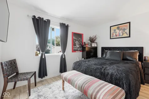 5521 Vin Rose Lane Indianapolis IN 46226