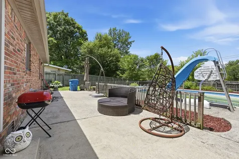9304 Shenandoah Drive Indianapolis IN 46229