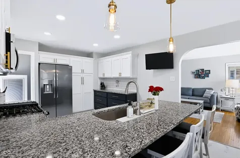 5130 Hillside Avenue Indianapolis IN 46205