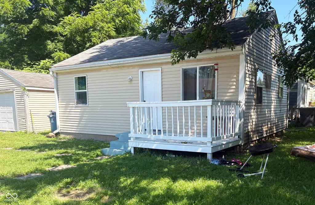 2202 N Leland Avenue Indianapolis IN 46218