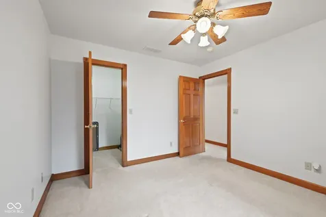 6485 W 100 S Shelbyville IN 46176