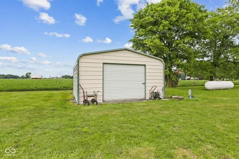 6485 W 100 S Shelbyville IN 46176