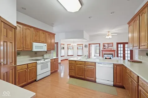 6485 W 100 S Shelbyville IN 46176