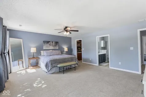 18017 Captiva Way Westfield IN 46062