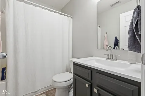 18017 Captiva Way Westfield IN 46062