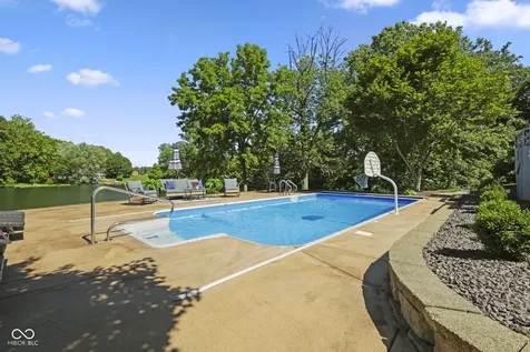 145 Bailliere Drive Martinsville IN 46151