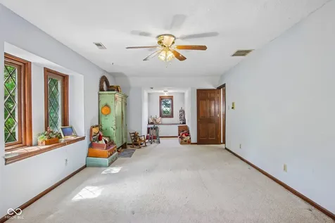 9535 E Southport Road Indianapolis IN 46259