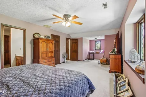 9535 E Southport Road Indianapolis IN 46259