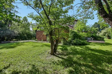 9535 E Southport Road Indianapolis IN 46259