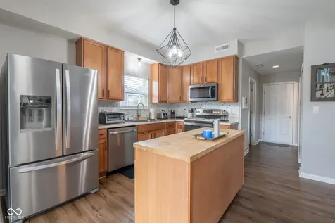 4544 Plowman Drive Indianapolis IN 46237