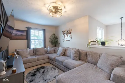 4544 Plowman Drive Indianapolis IN 46237