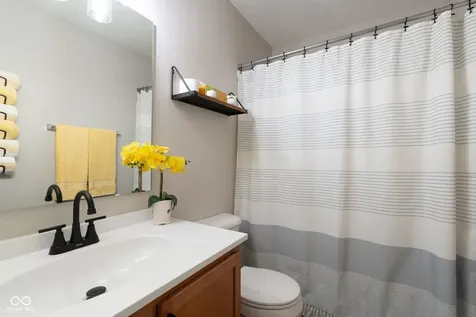 4544 Plowman Drive Indianapolis IN 46237