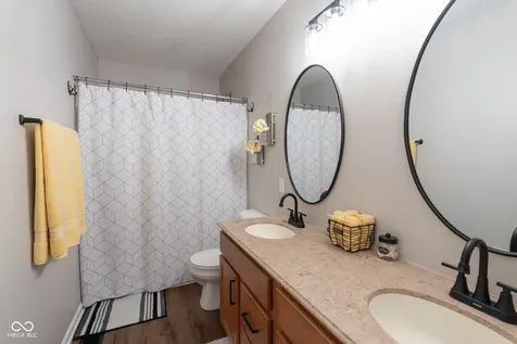 4544 Plowman Drive Indianapolis IN 46237