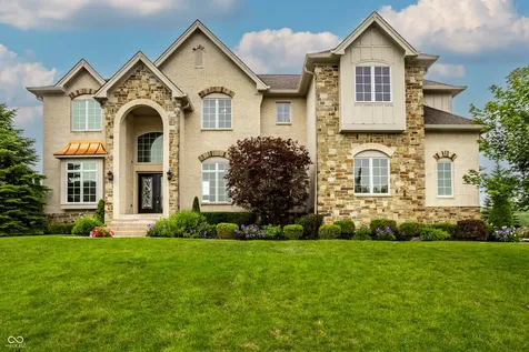 3272 Homestretch Drive Carmel IN 46032