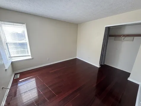 3315 Oak Tree Drive S Indianapolis IN 46227