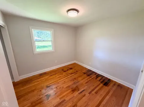 5110 Winston Drive Indianapolis IN 46226