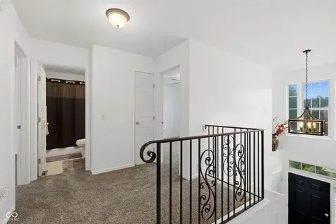 6865 Hollingsworth Drive Indianapolis IN 46268