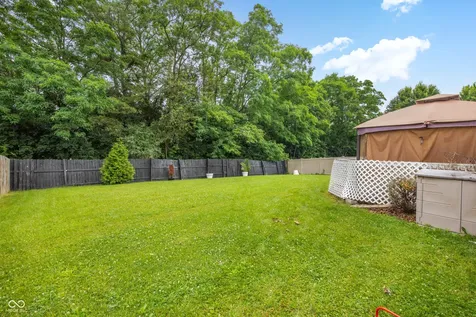 6865 Hollingsworth Drive Indianapolis IN 46268